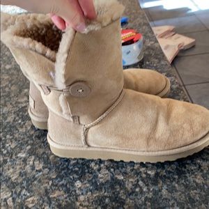 Bailey Uggs